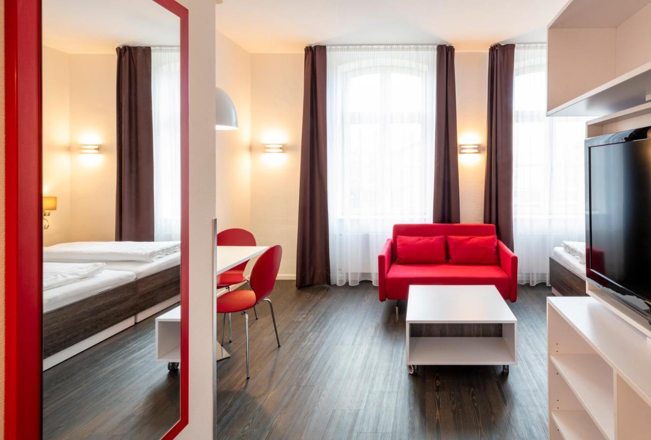 Boardinghaus Weinberg Campus Aparthotel Halle  Bagian luar foto