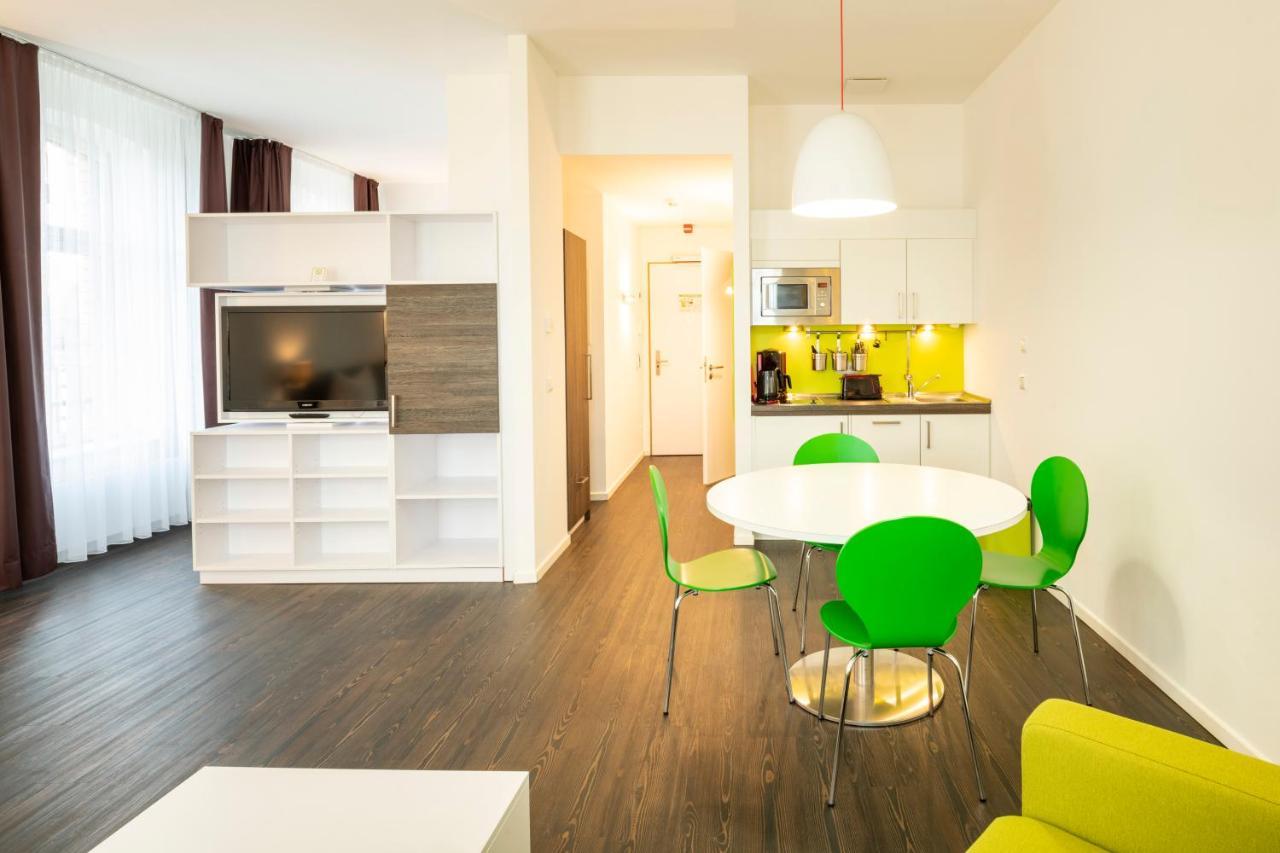 Boardinghaus Weinberg Campus Aparthotel Halle  Bagian luar foto