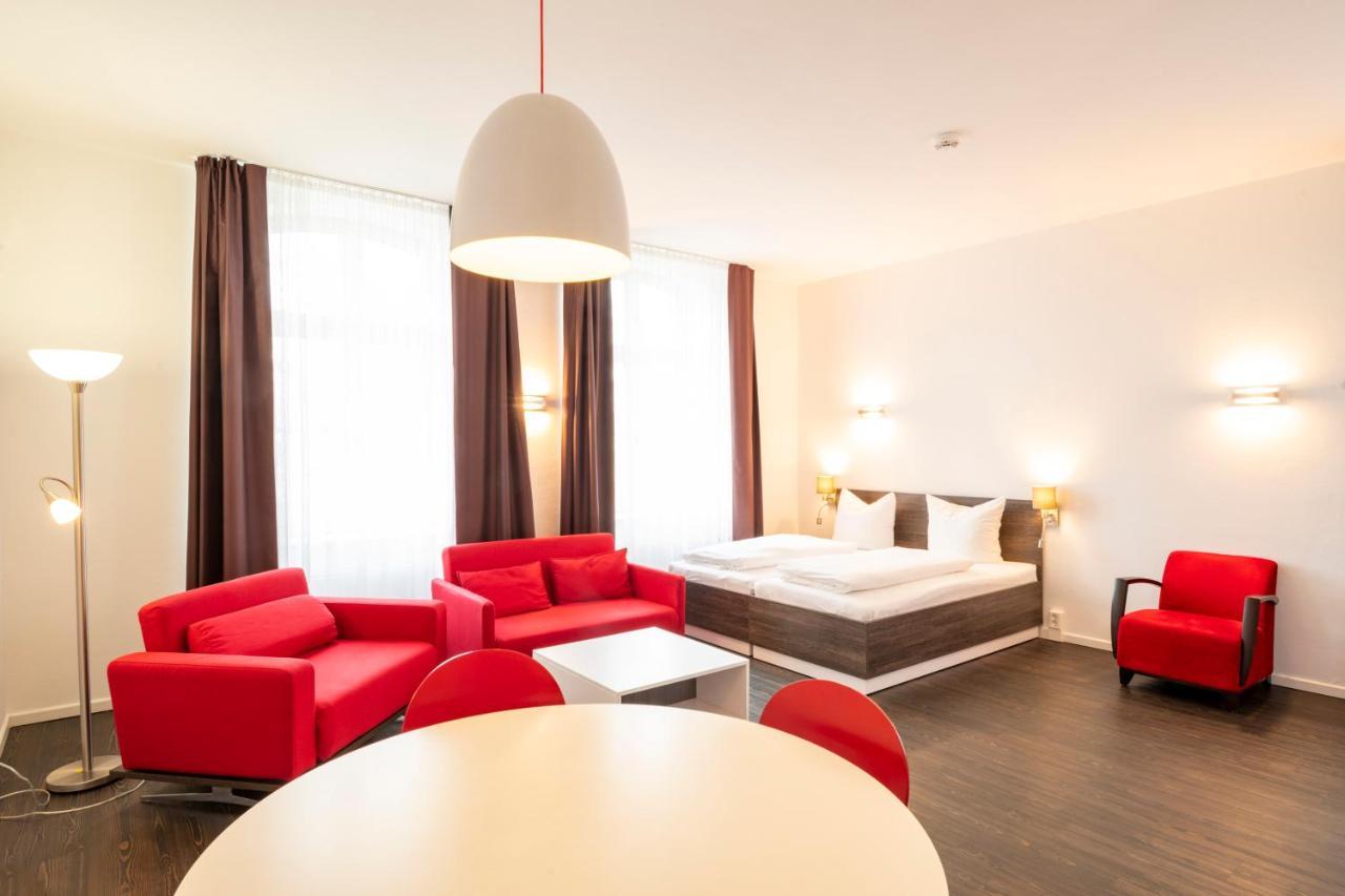 Boardinghaus Weinberg Campus Aparthotel Halle  Bagian luar foto