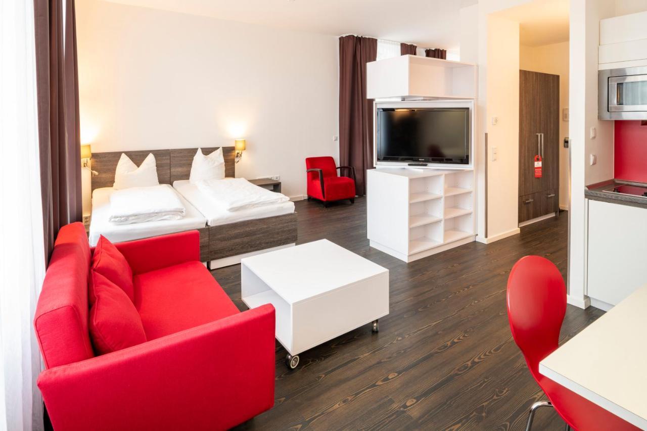 Boardinghaus Weinberg Campus Aparthotel Halle  Bagian luar foto