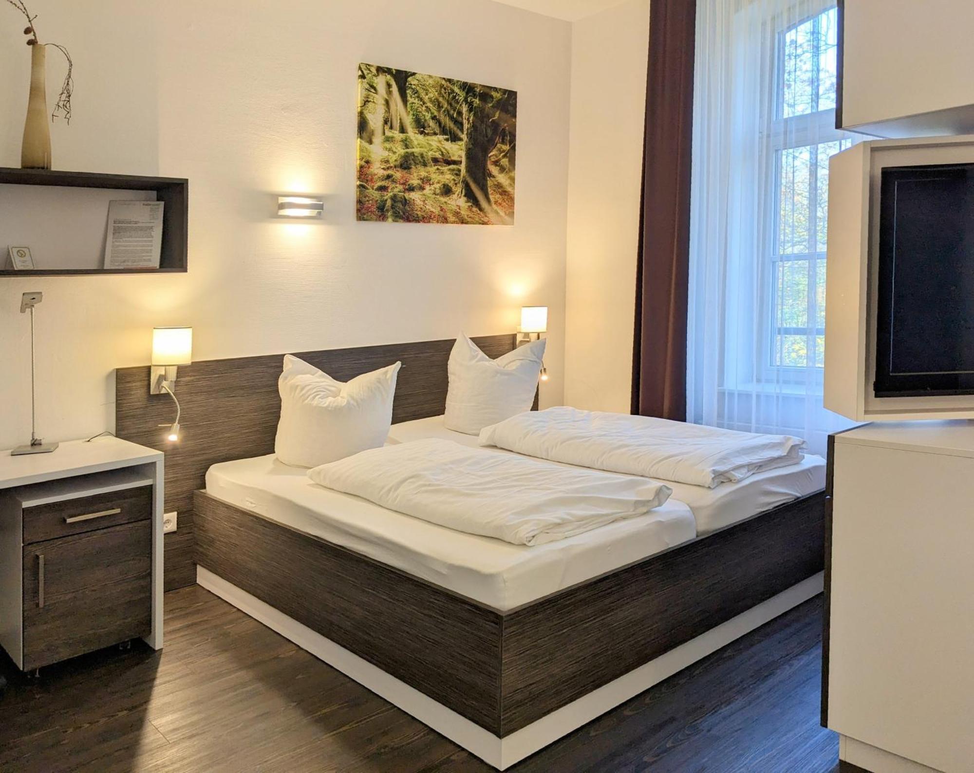 Boardinghaus Weinberg Campus Aparthotel Halle  Bagian luar foto