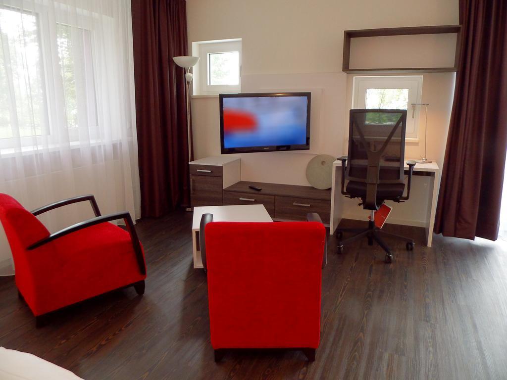 Boardinghaus Weinberg Campus Aparthotel Halle  Ruang foto